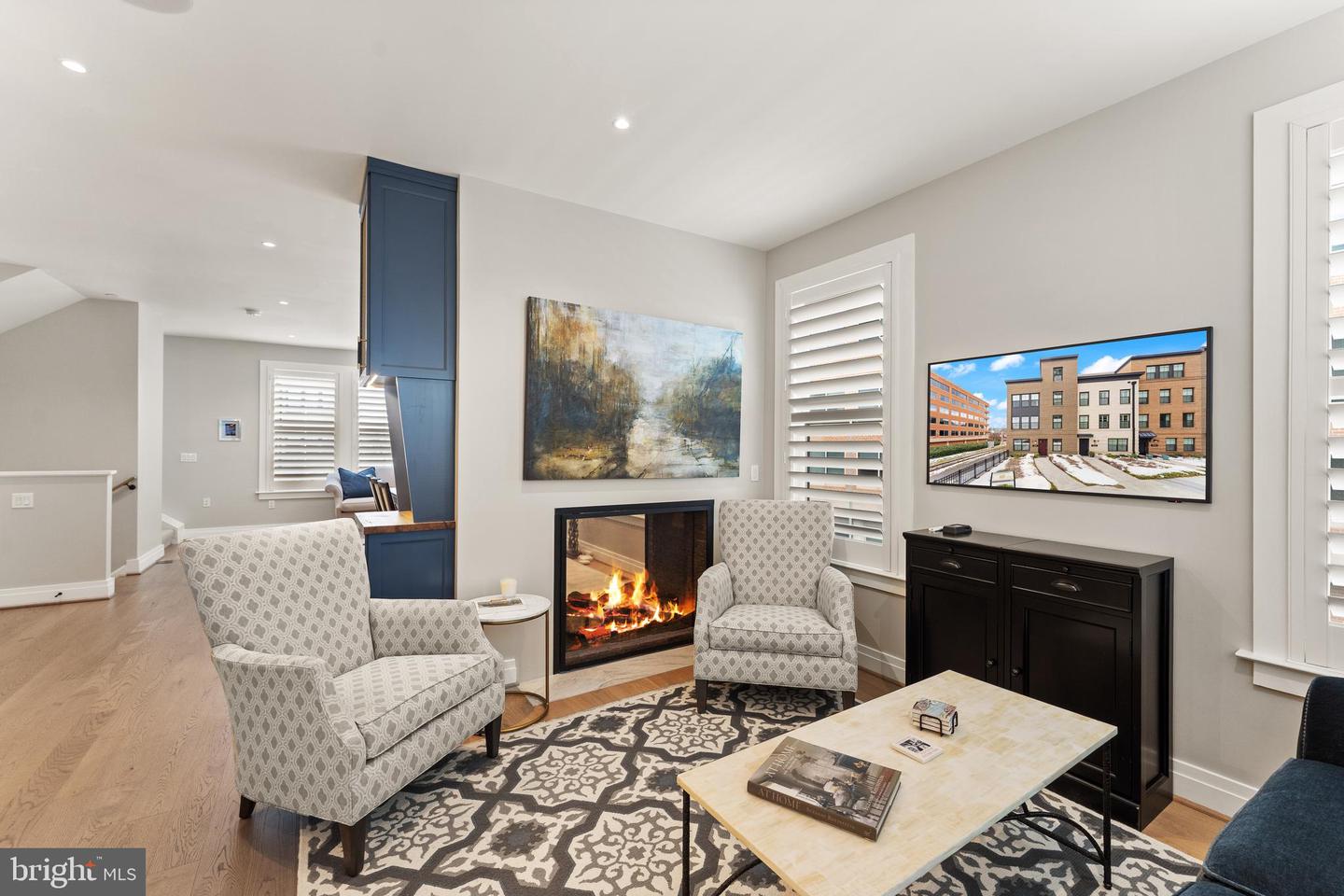 221 MONTGOMERY ST, ALEXANDRIA, Virginia 22314, 3 Bedrooms Bedrooms, ,3 BathroomsBathrooms,Residential,For sale,221 MONTGOMERY ST,VAAX2053822 MLS # VAAX2053822