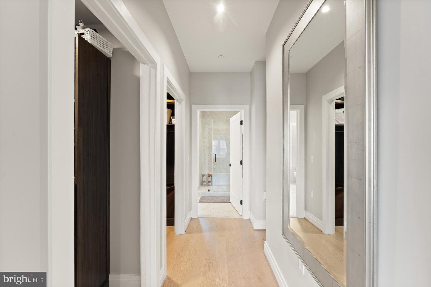 221 MONTGOMERY ST, ALEXANDRIA, Virginia 22314, 3 Bedrooms Bedrooms, ,3 BathroomsBathrooms,Residential,For sale,221 MONTGOMERY ST,VAAX2053822 MLS # VAAX2053822