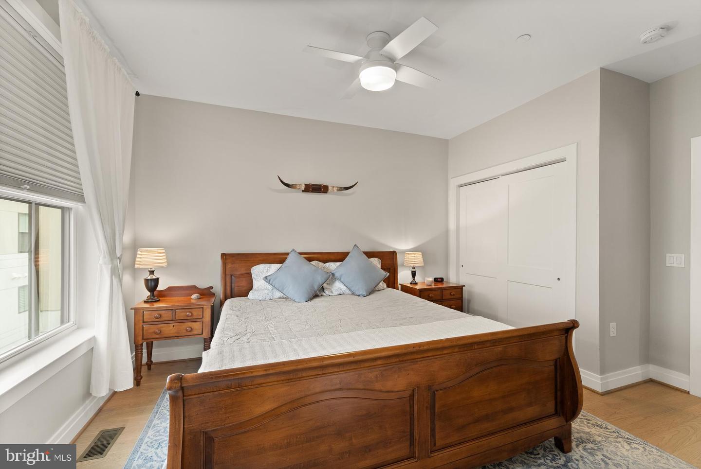 221 MONTGOMERY ST, ALEXANDRIA, Virginia 22314, 3 Bedrooms Bedrooms, ,3 BathroomsBathrooms,Residential,For sale,221 MONTGOMERY ST,VAAX2053822 MLS # VAAX2053822