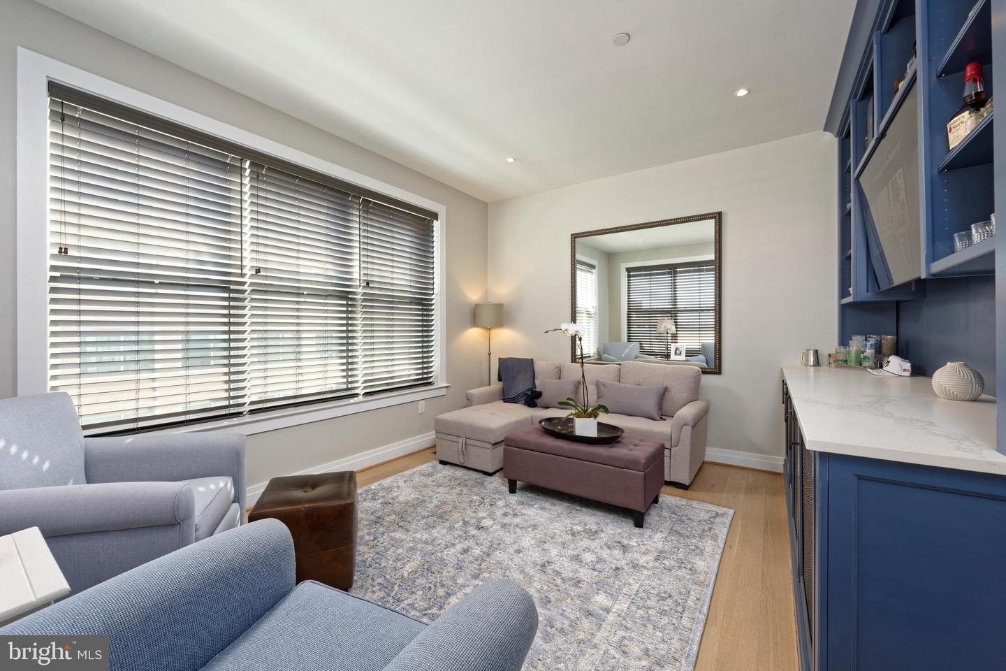 221 MONTGOMERY ST, ALEXANDRIA, Virginia 22314, 3 Bedrooms Bedrooms, ,3 BathroomsBathrooms,Residential,For sale,221 MONTGOMERY ST,VAAX2053822 MLS # VAAX2053822