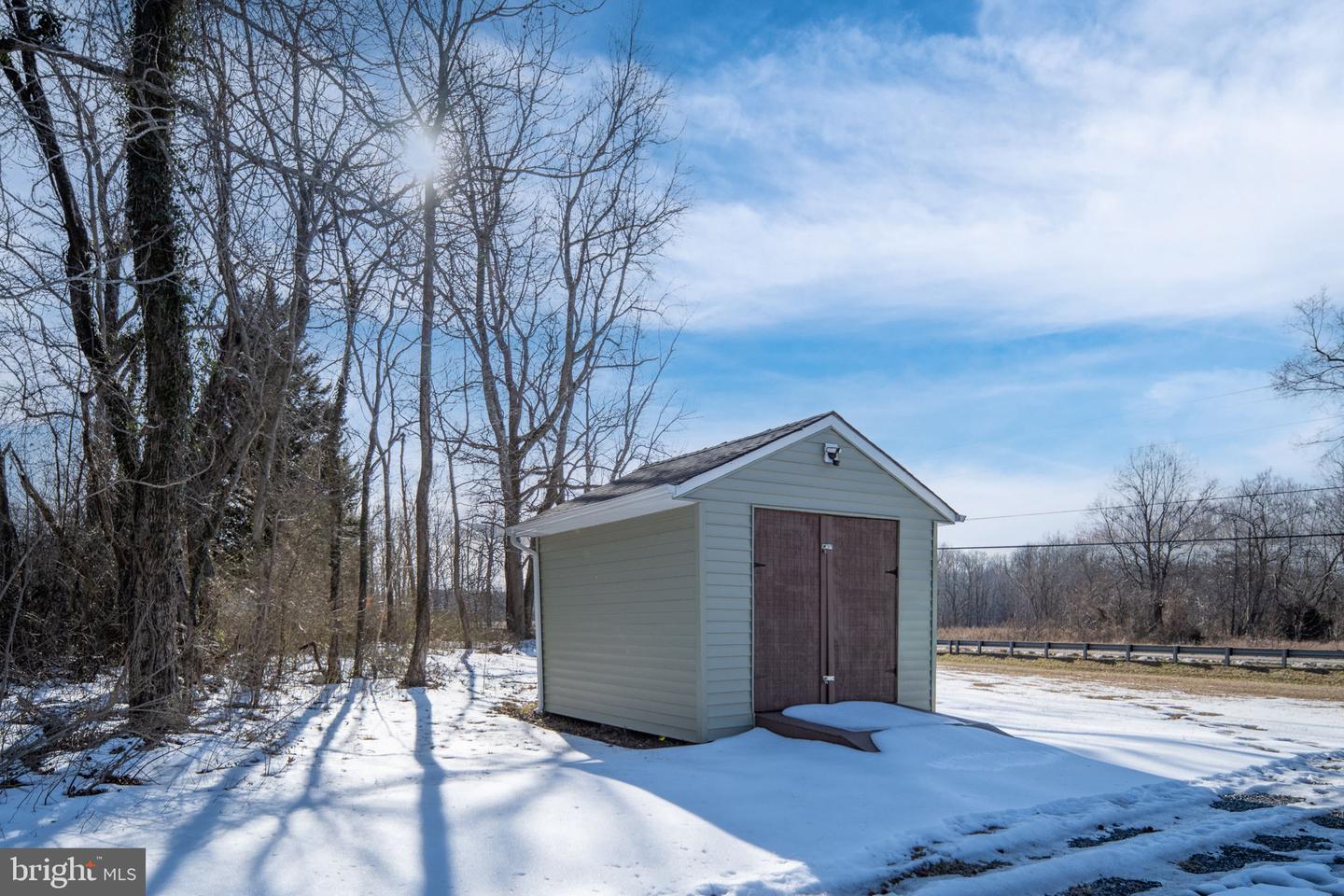 8061 JAMES MADISON PKWY, KING GEORGE, Virginia 22485, 2 Bedrooms Bedrooms, ,1 BathroomBathrooms,Residential,For sale,8061 JAMES MADISON PKWY,VAKG2007604 MLS # VAKG2007604