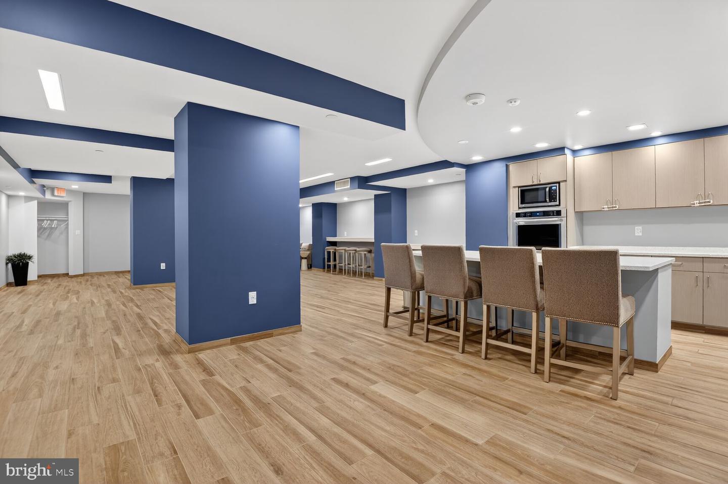 1808 OLD MEADOW RD #1105, MCLEAN, Virginia 22102, 2 Bedrooms Bedrooms, ,2 BathroomsBathrooms,Residential,For sale,1808 OLD MEADOW RD #1105,VAFX2289626 MLS # VAFX2289626