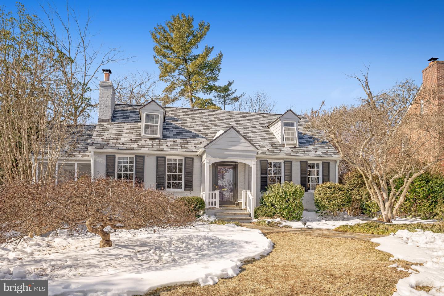 3916 MILITARY RD, ARLINGTON, Virginia 22207, 3 Bedrooms Bedrooms, ,3 BathroomsBathrooms,Residential,For sale,3916 MILITARY RD,VAAR2068652 MLS # VAAR2068652