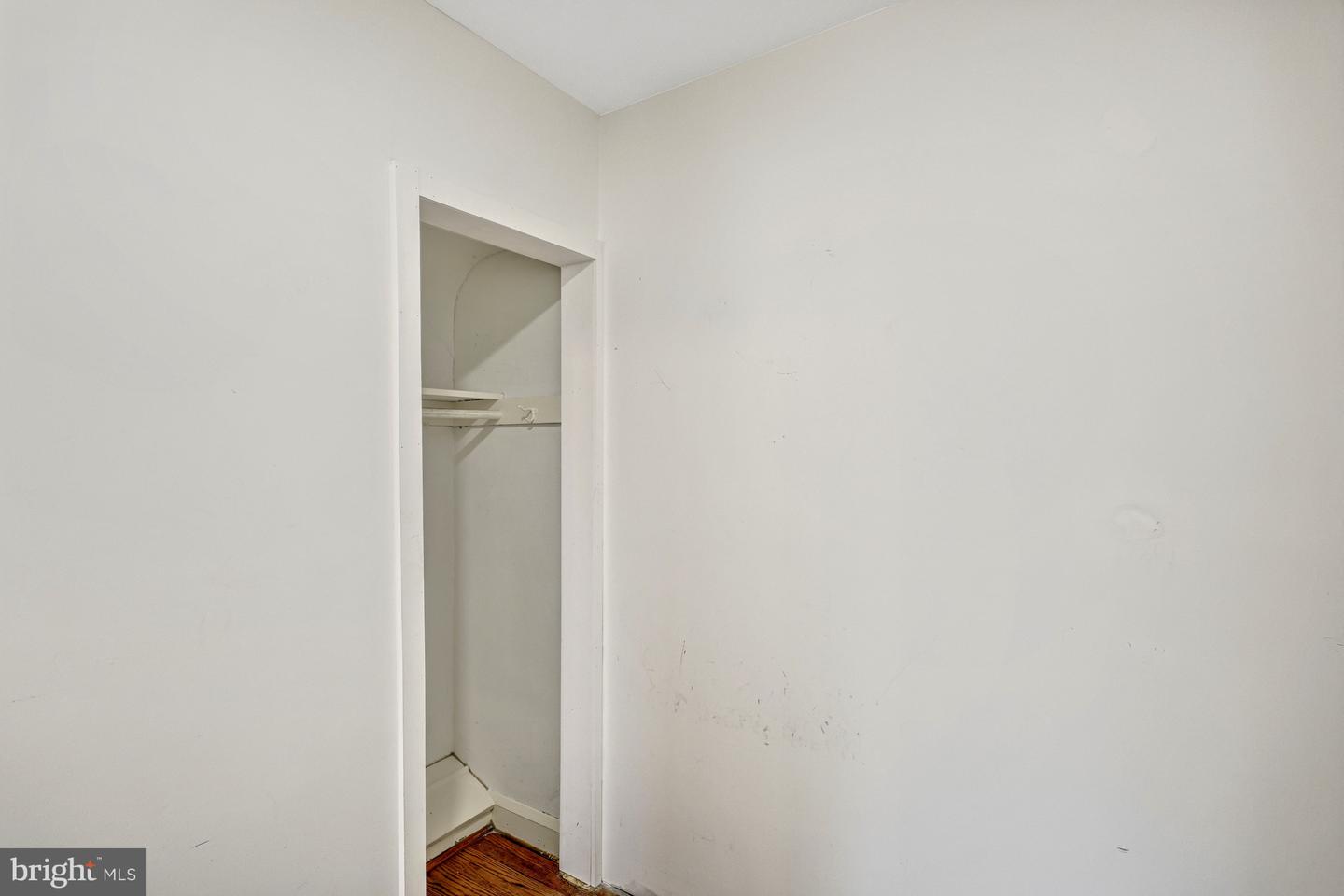 3916 MILITARY RD, ARLINGTON, Virginia 22207, 3 Bedrooms Bedrooms, ,3 BathroomsBathrooms,Residential,For sale,3916 MILITARY RD,VAAR2068652 MLS # VAAR2068652