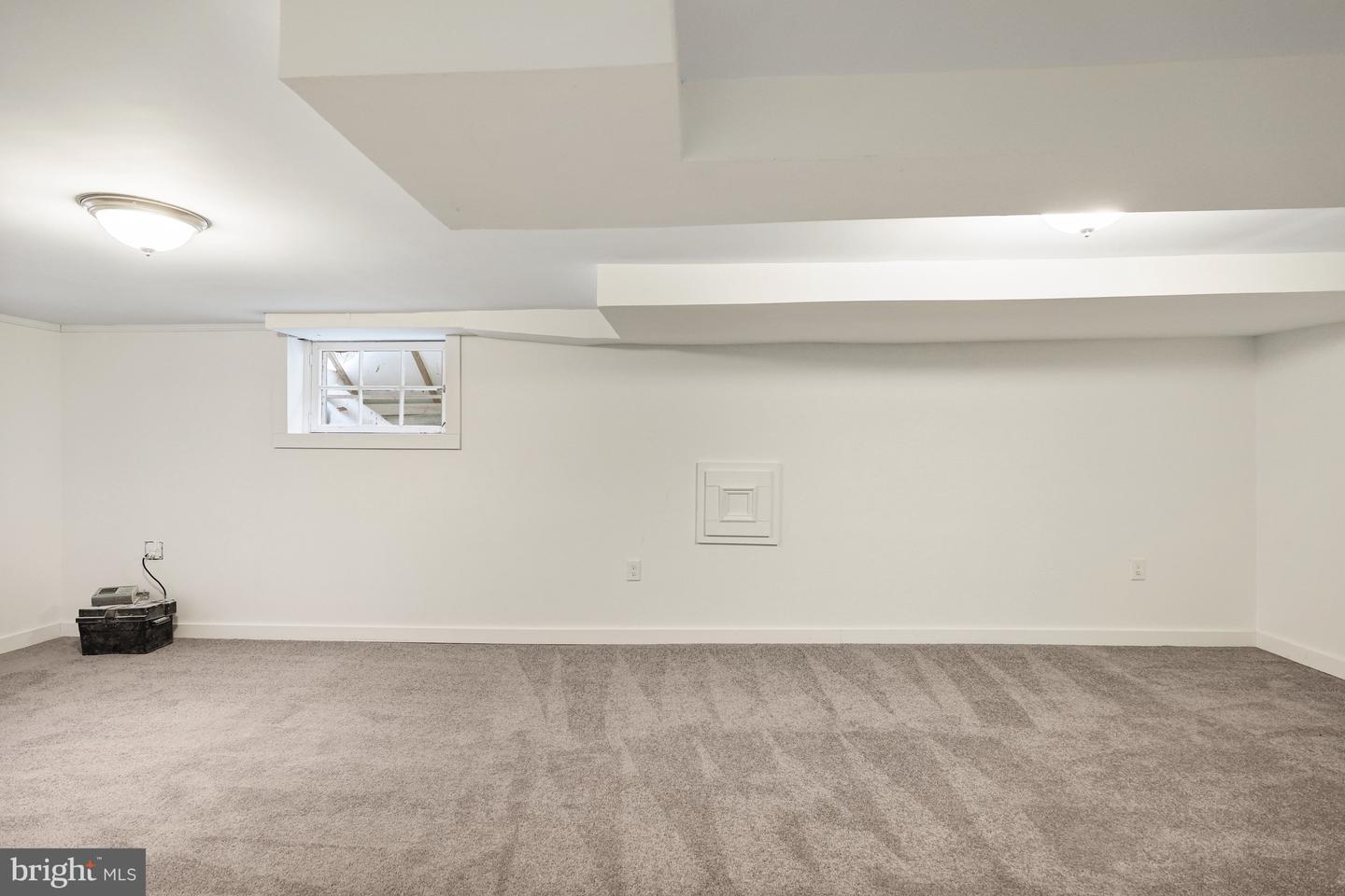 3916 MILITARY RD, ARLINGTON, Virginia 22207, 3 Bedrooms Bedrooms, ,3 BathroomsBathrooms,Residential,For sale,3916 MILITARY RD,VAAR2068652 MLS # VAAR2068652