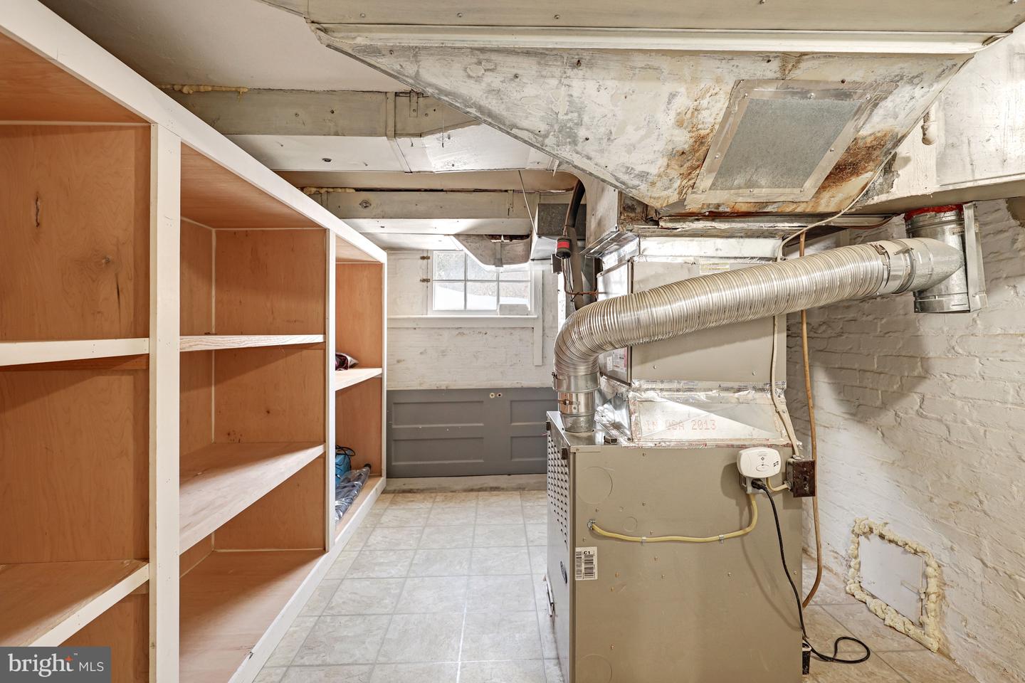 3916 MILITARY RD, ARLINGTON, Virginia 22207, 3 Bedrooms Bedrooms, ,3 BathroomsBathrooms,Residential,For sale,3916 MILITARY RD,VAAR2068652 MLS # VAAR2068652