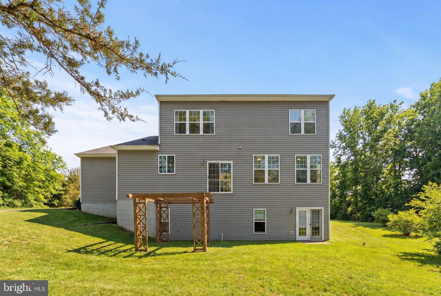 23605 ROUNDUP PL, ALDIE, Virginia 20105, 5 Bedrooms Bedrooms, ,3 BathroomsBathrooms,Residential,For sale,23605 ROUNDUP PL,VALO2115594 MLS # VALO2115594 23605 ROUNDUP PL, ALDIE, Virginia 20105, 5 Bedrooms Bedrooms, ,3 BathroomsBathrooms,Residential,For sale,23605 ROUNDUP PL,VALO2115594 MLS # VALO2115594