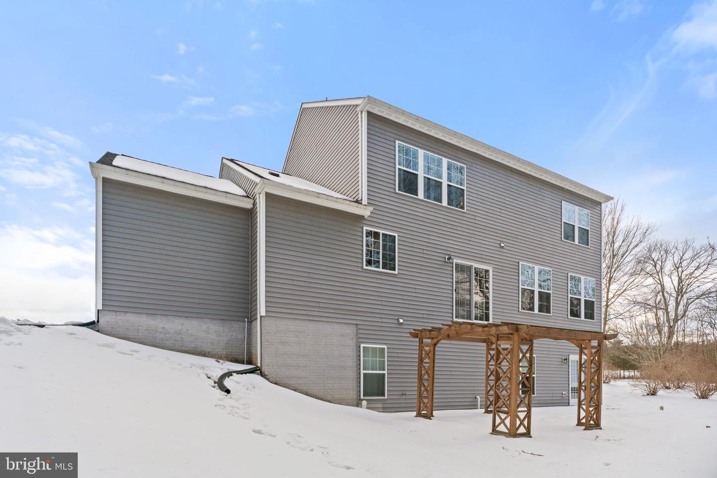 23605 ROUNDUP PL, ALDIE, Virginia 20105, 5 Bedrooms Bedrooms, ,3 BathroomsBathrooms,Residential,For sale,23605 ROUNDUP PL,VALO2115594 MLS # VALO2115594 23605 ROUNDUP PL, ALDIE, Virginia 20105, 5 Bedrooms Bedrooms, ,3 BathroomsBathrooms,Residential,For sale,23605 ROUNDUP PL,VALO2115594 MLS # VALO2115594