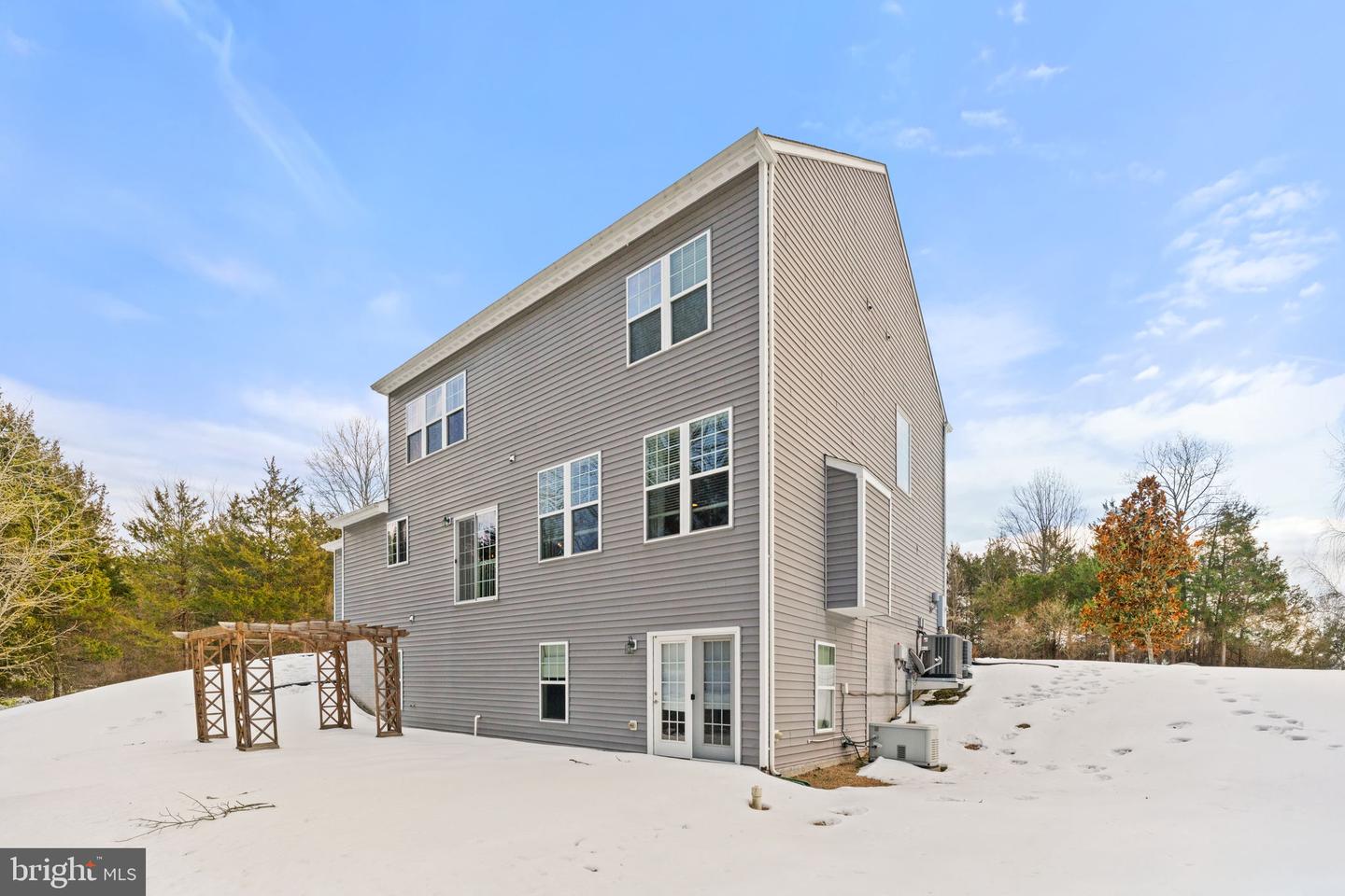 23605 ROUNDUP PL, ALDIE, Virginia 20105, 5 Bedrooms Bedrooms, ,3 BathroomsBathrooms,Residential,For sale,23605 ROUNDUP PL,VALO2115594 MLS # VALO2115594 23605 ROUNDUP PL, ALDIE, Virginia 20105, 5 Bedrooms Bedrooms, ,3 BathroomsBathrooms,Residential,For sale,23605 ROUNDUP PL,VALO2115594 MLS # VALO2115594