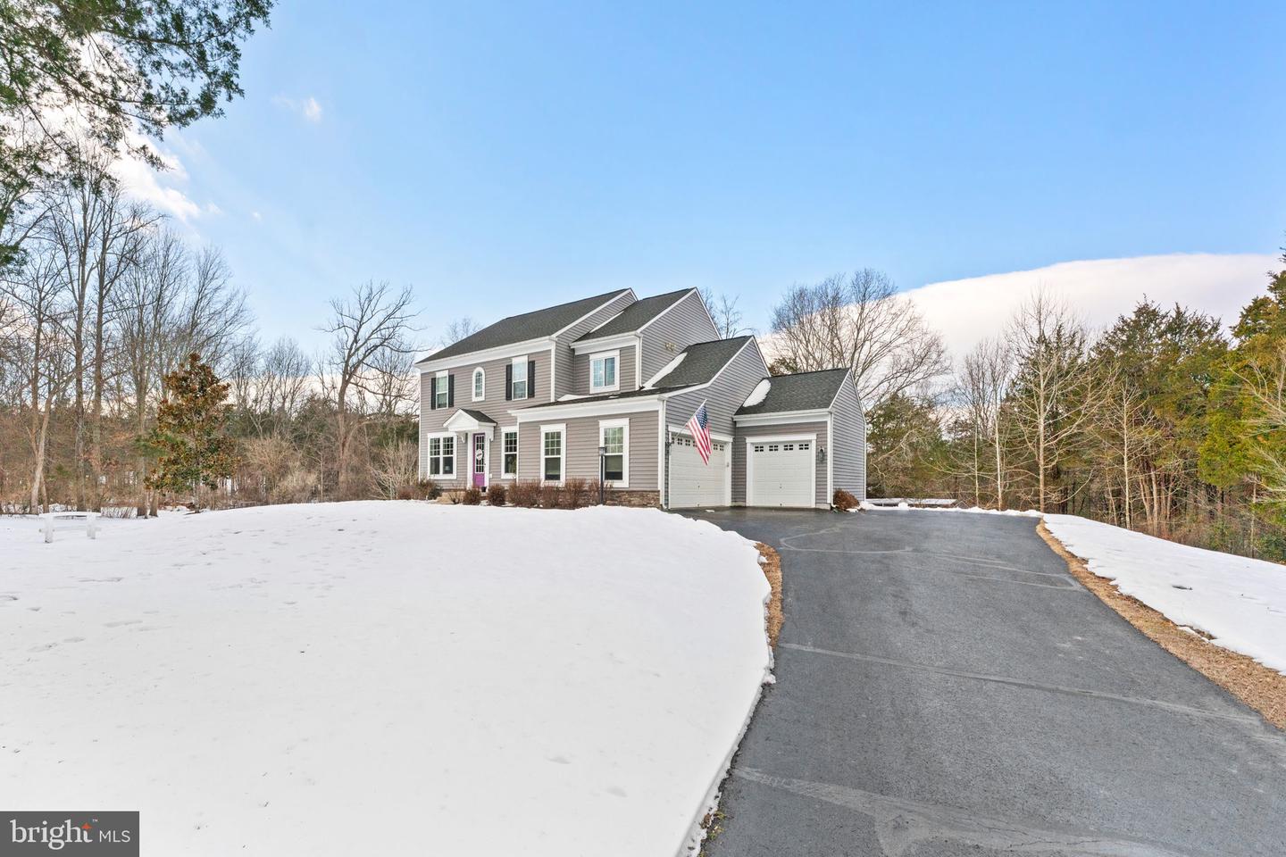 23605 ROUNDUP PL, ALDIE, Virginia 20105, 5 Bedrooms Bedrooms, ,3 BathroomsBathrooms,Residential,For sale,23605 ROUNDUP PL,VALO2115594 MLS # VALO2115594 23605 ROUNDUP PL, ALDIE, Virginia 20105, 5 Bedrooms Bedrooms, ,3 BathroomsBathrooms,Residential,For sale,23605 ROUNDUP PL,VALO2115594 MLS # VALO2115594