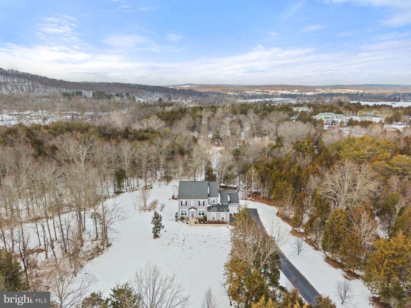 23605 ROUNDUP PL, ALDIE, Virginia 20105, 5 Bedrooms Bedrooms, ,3 BathroomsBathrooms,Residential,For sale,23605 ROUNDUP PL,VALO2115594 MLS # VALO2115594 23605 ROUNDUP PL, ALDIE, Virginia 20105, 5 Bedrooms Bedrooms, ,3 BathroomsBathrooms,Residential,For sale,23605 ROUNDUP PL,VALO2115594 MLS # VALO2115594