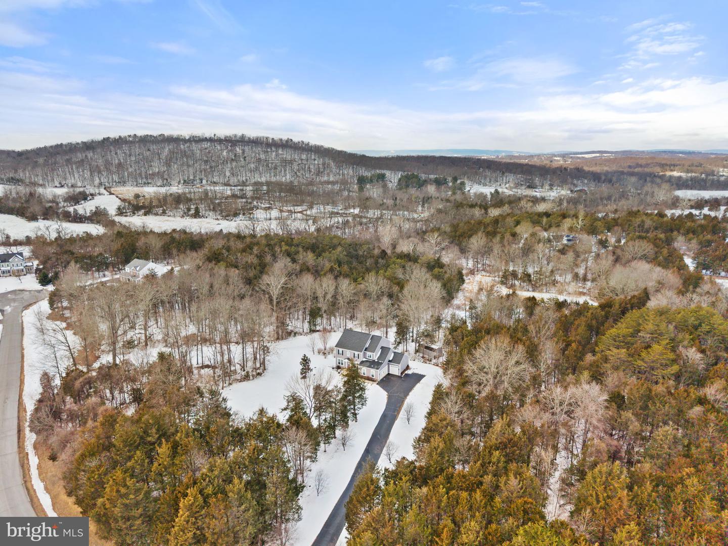 23605 ROUNDUP PL, ALDIE, Virginia 20105, 5 Bedrooms Bedrooms, ,3 BathroomsBathrooms,Residential,For sale,23605 ROUNDUP PL,VALO2115594 MLS # VALO2115594 23605 ROUNDUP PL, ALDIE, Virginia 20105, 5 Bedrooms Bedrooms, ,3 BathroomsBathrooms,Residential,For sale,23605 ROUNDUP PL,VALO2115594 MLS # VALO2115594