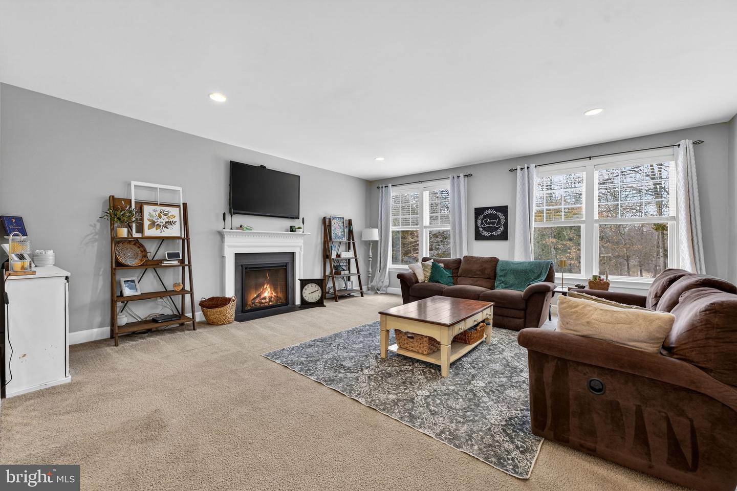 23605 ROUNDUP PL, ALDIE, Virginia 20105, 5 Bedrooms Bedrooms, ,3 BathroomsBathrooms,Residential,For sale,23605 ROUNDUP PL,VALO2115594 MLS # VALO2115594 23605 ROUNDUP PL, ALDIE, Virginia 20105, 5 Bedrooms Bedrooms, ,3 BathroomsBathrooms,Residential,For sale,23605 ROUNDUP PL,VALO2115594 MLS # VALO2115594