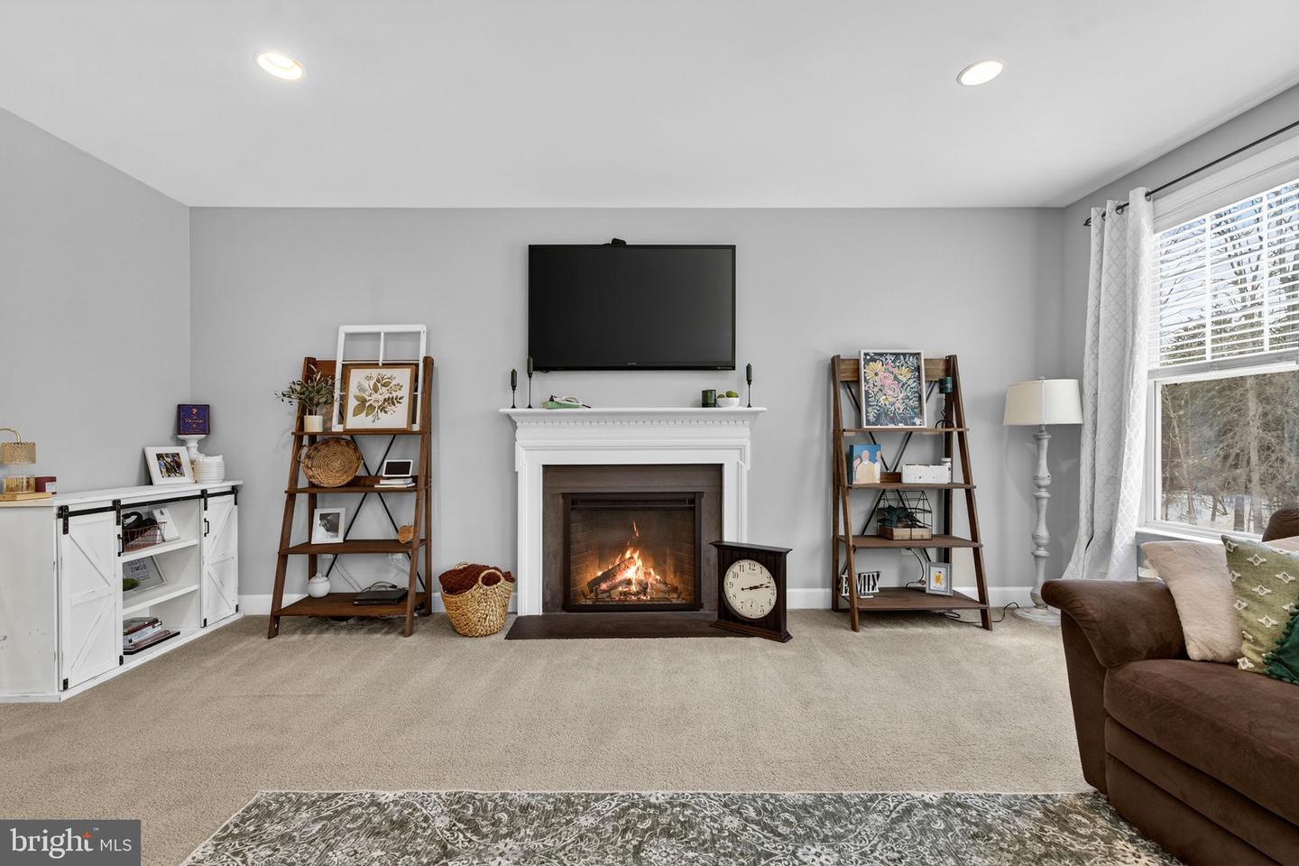 23605 ROUNDUP PL, ALDIE, Virginia 20105, 5 Bedrooms Bedrooms, ,3 BathroomsBathrooms,Residential,For sale,23605 ROUNDUP PL,VALO2115594 MLS # VALO2115594 23605 ROUNDUP PL, ALDIE, Virginia 20105, 5 Bedrooms Bedrooms, ,3 BathroomsBathrooms,Residential,For sale,23605 ROUNDUP PL,VALO2115594 MLS # VALO2115594