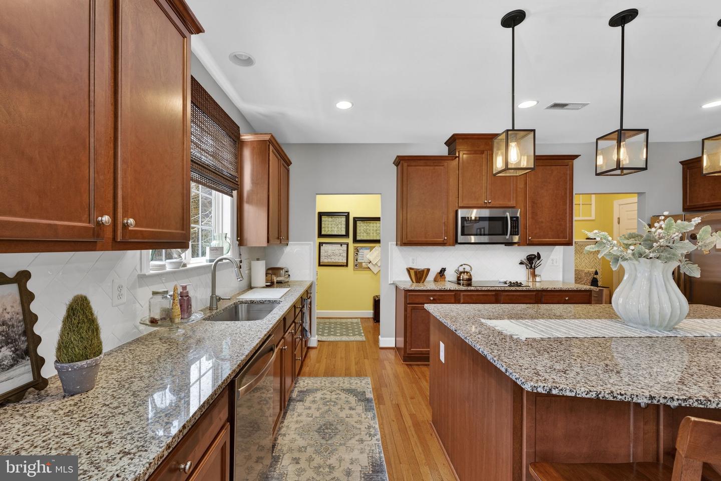 23605 ROUNDUP PL, ALDIE, Virginia 20105, 5 Bedrooms Bedrooms, ,3 BathroomsBathrooms,Residential,For sale,23605 ROUNDUP PL,VALO2115594 MLS # VALO2115594 23605 ROUNDUP PL, ALDIE, Virginia 20105, 5 Bedrooms Bedrooms, ,3 BathroomsBathrooms,Residential,For sale,23605 ROUNDUP PL,VALO2115594 MLS # VALO2115594