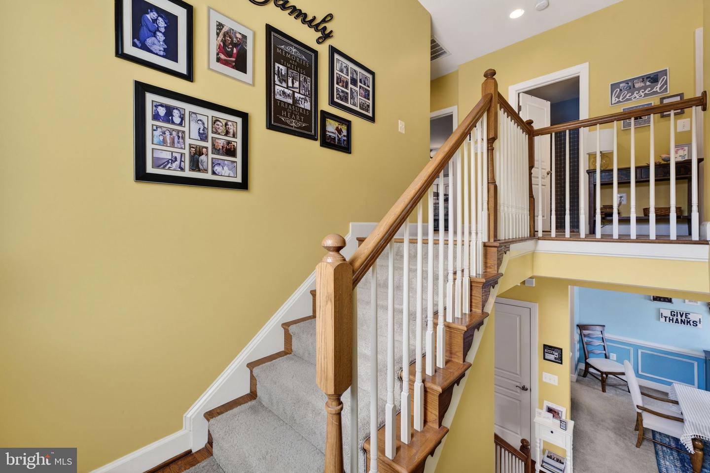 23605 ROUNDUP PL, ALDIE, Virginia 20105, 5 Bedrooms Bedrooms, ,3 BathroomsBathrooms,Residential,For sale,23605 ROUNDUP PL,VALO2115594 MLS # VALO2115594 23605 ROUNDUP PL, ALDIE, Virginia 20105, 5 Bedrooms Bedrooms, ,3 BathroomsBathrooms,Residential,For sale,23605 ROUNDUP PL,VALO2115594 MLS # VALO2115594