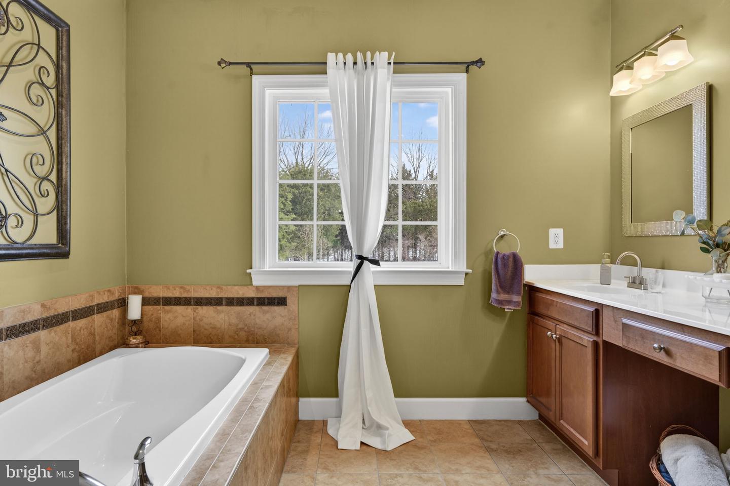 23605 ROUNDUP PL, ALDIE, Virginia 20105, 5 Bedrooms Bedrooms, ,3 BathroomsBathrooms,Residential,For sale,23605 ROUNDUP PL,VALO2115594 MLS # VALO2115594 23605 ROUNDUP PL, ALDIE, Virginia 20105, 5 Bedrooms Bedrooms, ,3 BathroomsBathrooms,Residential,For sale,23605 ROUNDUP PL,VALO2115594 MLS # VALO2115594