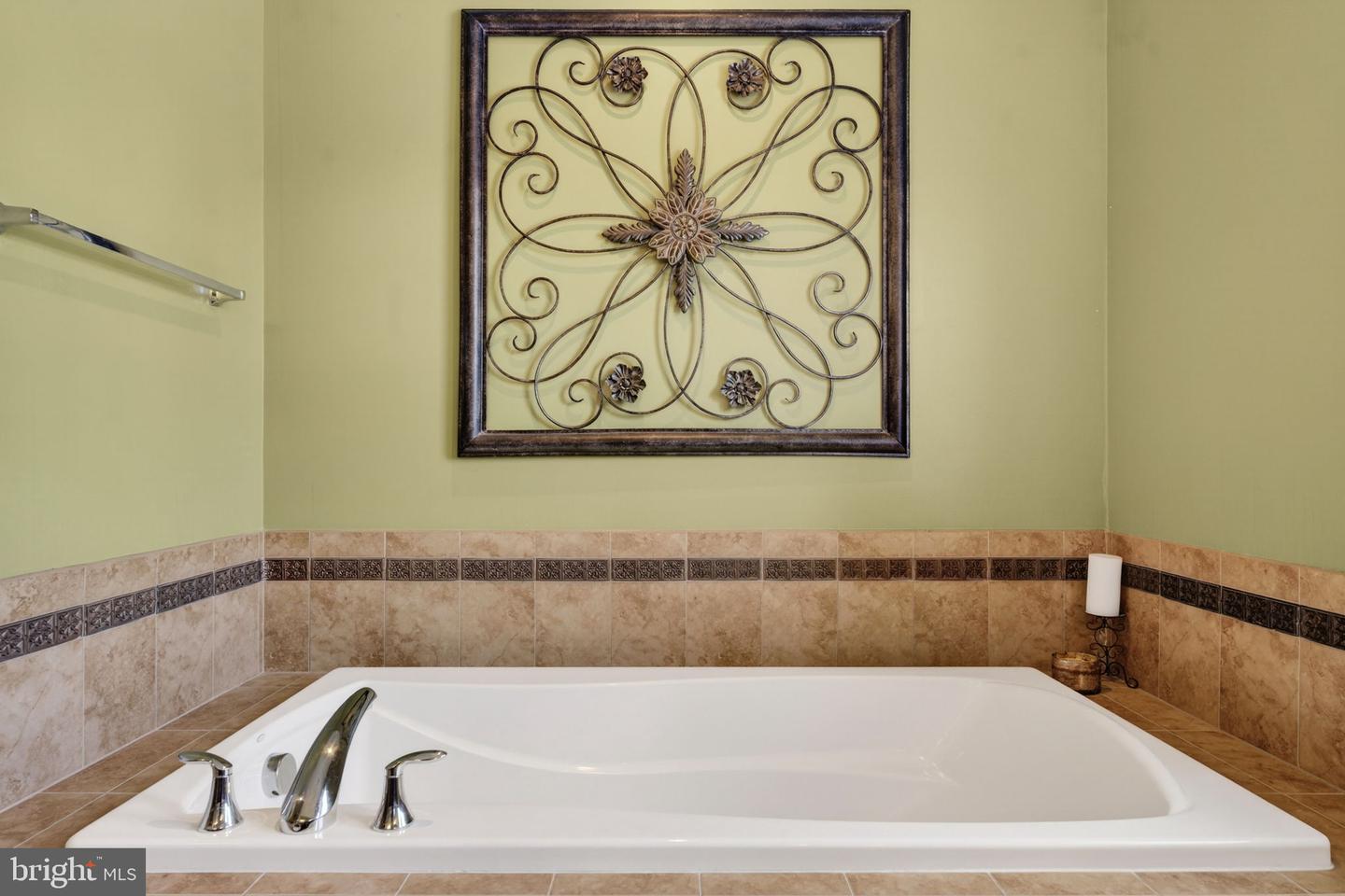 23605 ROUNDUP PL, ALDIE, Virginia 20105, 5 Bedrooms Bedrooms, ,3 BathroomsBathrooms,Residential,For sale,23605 ROUNDUP PL,VALO2115594 MLS # VALO2115594 23605 ROUNDUP PL, ALDIE, Virginia 20105, 5 Bedrooms Bedrooms, ,3 BathroomsBathrooms,Residential,For sale,23605 ROUNDUP PL,VALO2115594 MLS # VALO2115594