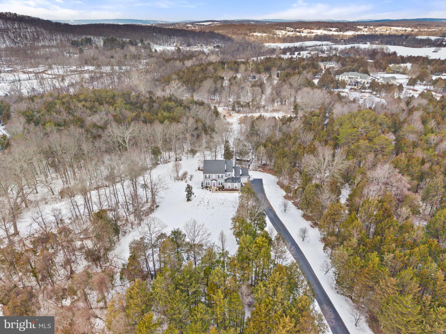 23605 ROUNDUP PL, ALDIE, Virginia 20105, 5 Bedrooms Bedrooms, ,3 BathroomsBathrooms,Residential,For sale,23605 ROUNDUP PL,VALO2115594 MLS # VALO2115594 23605 ROUNDUP PL, ALDIE, Virginia 20105, 5 Bedrooms Bedrooms, ,3 BathroomsBathrooms,Residential,For sale,23605 ROUNDUP PL,VALO2115594 MLS # VALO2115594