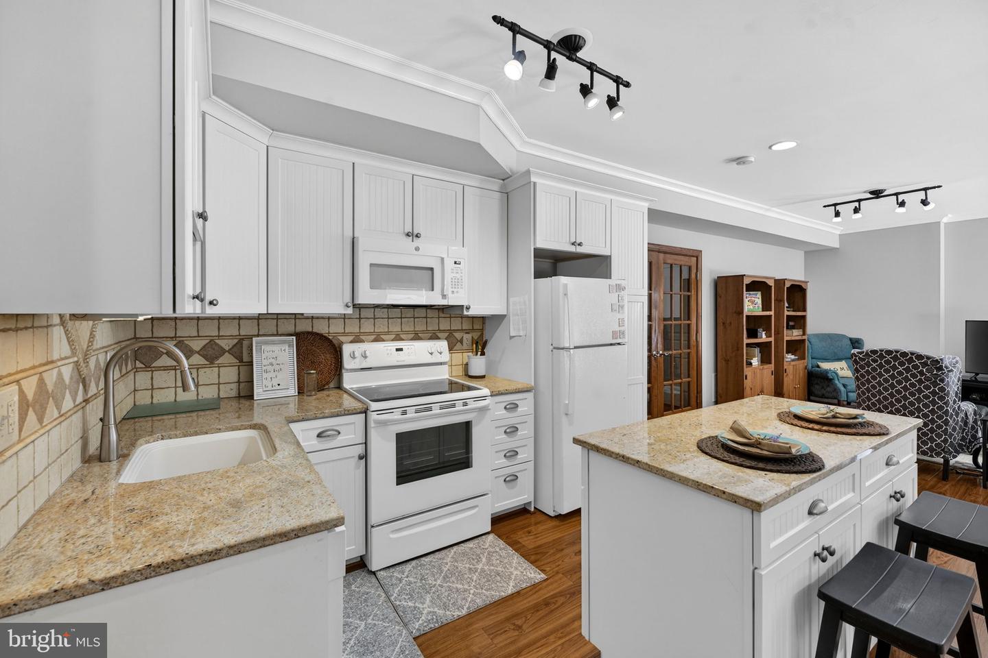 23605 ROUNDUP PL, ALDIE, Virginia 20105, 5 Bedrooms Bedrooms, ,3 BathroomsBathrooms,Residential,For sale,23605 ROUNDUP PL,VALO2115594 MLS # VALO2115594 23605 ROUNDUP PL, ALDIE, Virginia 20105, 5 Bedrooms Bedrooms, ,3 BathroomsBathrooms,Residential,For sale,23605 ROUNDUP PL,VALO2115594 MLS # VALO2115594