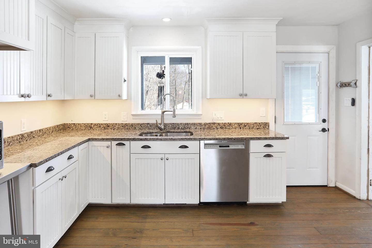 42618 ST CLAIR LN, LEESBURG, Virginia 20176, 4 Bedrooms Bedrooms, ,3 BathroomsBathrooms,Residential,For sale,42618 ST CLAIR LN,VALO2115776 MLS # VALO2115776 42618 ST CLAIR LN, LEESBURG, Virginia 20176, 4 Bedrooms Bedrooms, ,3 BathroomsBathrooms,Residential,For sale,42618 ST CLAIR LN,VALO2115776 MLS # VALO2115776