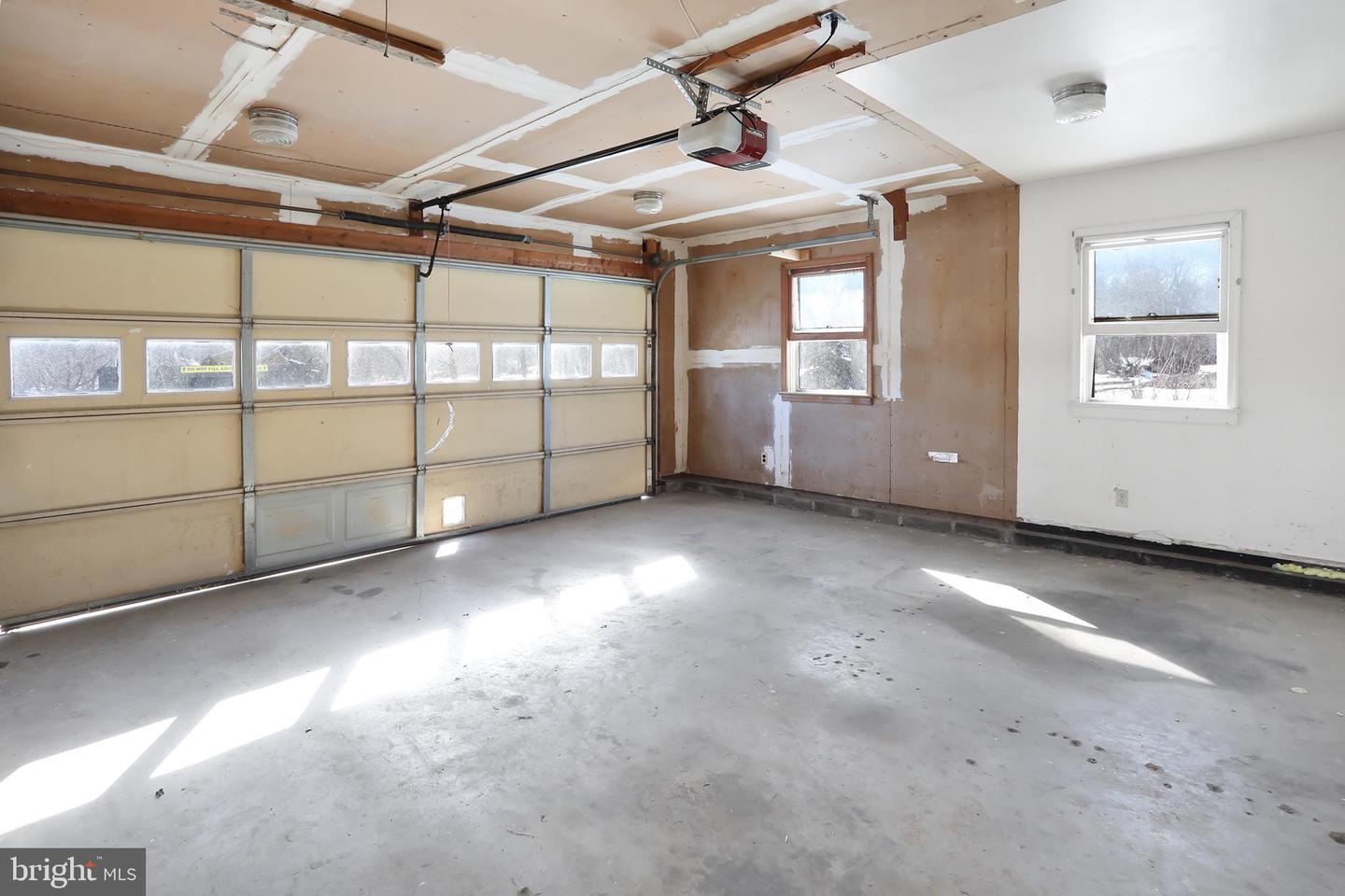 42618 ST CLAIR LN, LEESBURG, Virginia 20176, 4 Bedrooms Bedrooms, ,3 BathroomsBathrooms,Residential,For sale,42618 ST CLAIR LN,VALO2115776 MLS # VALO2115776 42618 ST CLAIR LN, LEESBURG, Virginia 20176, 4 Bedrooms Bedrooms, ,3 BathroomsBathrooms,Residential,For sale,42618 ST CLAIR LN,VALO2115776 MLS # VALO2115776