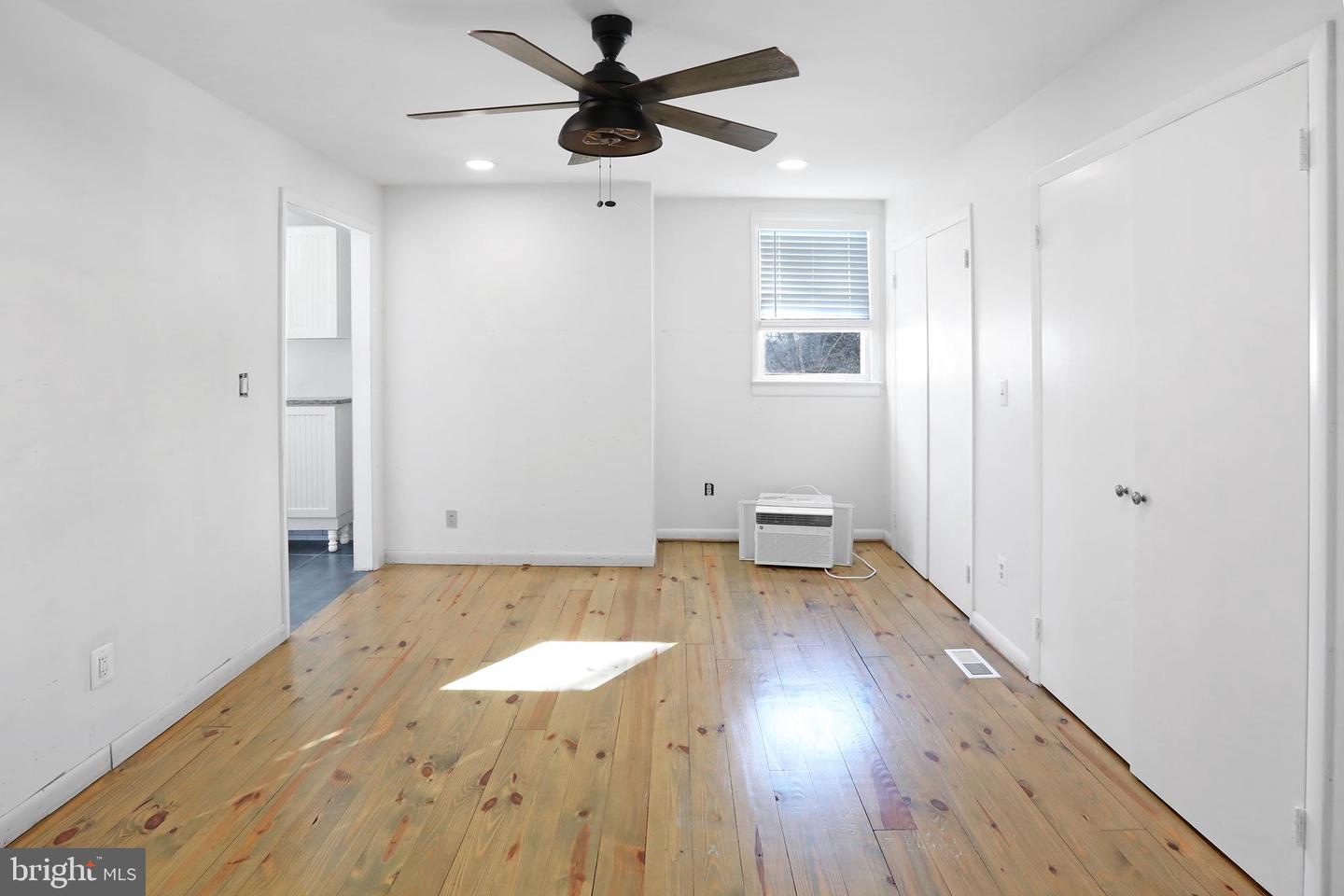 42618 ST CLAIR LN, LEESBURG, Virginia 20176, 4 Bedrooms Bedrooms, ,3 BathroomsBathrooms,Residential,For sale,42618 ST CLAIR LN,VALO2115776 MLS # VALO2115776 42618 ST CLAIR LN, LEESBURG, Virginia 20176, 4 Bedrooms Bedrooms, ,3 BathroomsBathrooms,Residential,For sale,42618 ST CLAIR LN,VALO2115776 MLS # VALO2115776