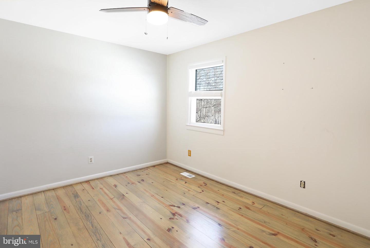 42618 ST CLAIR LN, LEESBURG, Virginia 20176, 4 Bedrooms Bedrooms, ,3 BathroomsBathrooms,Residential,For sale,42618 ST CLAIR LN,VALO2115776 MLS # VALO2115776 42618 ST CLAIR LN, LEESBURG, Virginia 20176, 4 Bedrooms Bedrooms, ,3 BathroomsBathrooms,Residential,For sale,42618 ST CLAIR LN,VALO2115776 MLS # VALO2115776