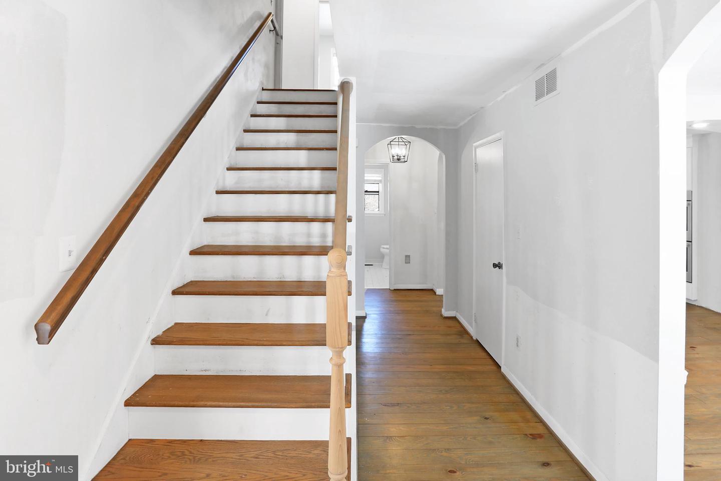 42618 ST CLAIR LN, LEESBURG, Virginia 20176, 4 Bedrooms Bedrooms, ,3 BathroomsBathrooms,Residential,For sale,42618 ST CLAIR LN,VALO2115776 MLS # VALO2115776 42618 ST CLAIR LN, LEESBURG, Virginia 20176, 4 Bedrooms Bedrooms, ,3 BathroomsBathrooms,Residential,For sale,42618 ST CLAIR LN,VALO2115776 MLS # VALO2115776