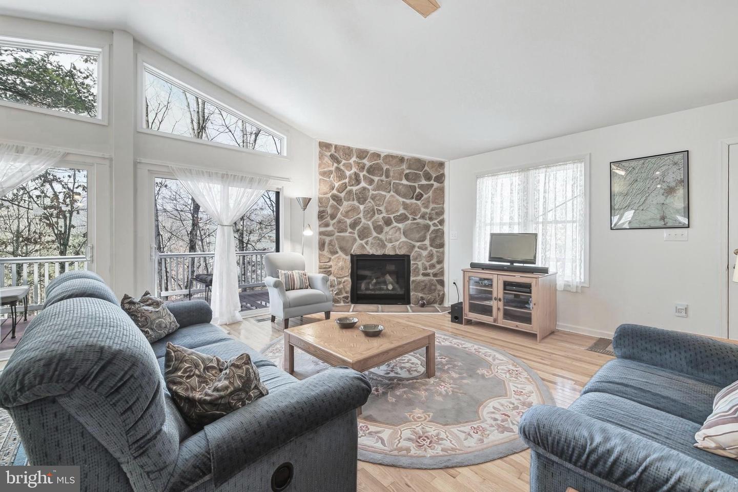 112 AUGER WAY, MOUNT JACKSON, Virginia 22842, 3 Bedrooms Bedrooms, ,3 BathroomsBathrooms,Residential,For sale,112 AUGER WAY,VASH2013570 MLS # VASH2013570