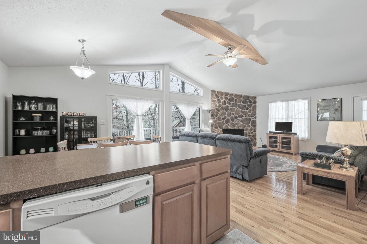 112 AUGER WAY, MOUNT JACKSON, Virginia 22842, 3 Bedrooms Bedrooms, ,3 BathroomsBathrooms,Residential,For sale,112 AUGER WAY,VASH2013570 MLS # VASH2013570