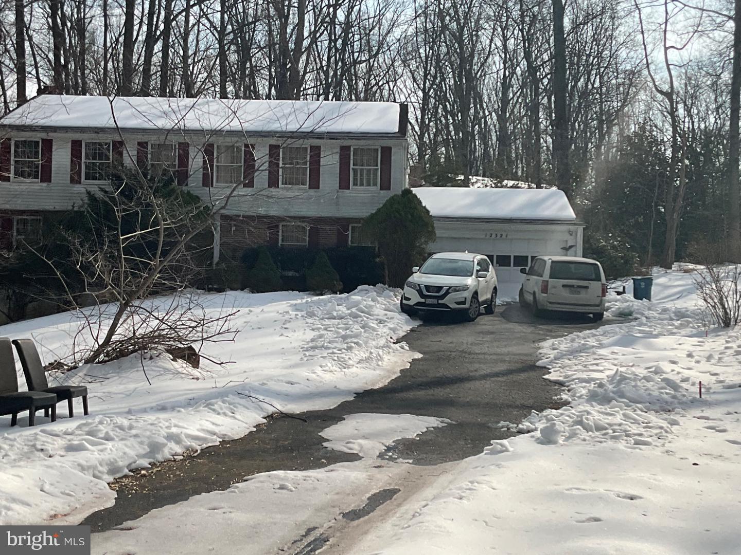 12321 FOLKSTONE DR, HERNDON, Virginia 20171, 5 Bedrooms Bedrooms, 8 Rooms Rooms,2 BathroomsBathrooms,Residential,For sale,12321 FOLKSTONE DR,VAFX2291056 MLS # VAFX2291056