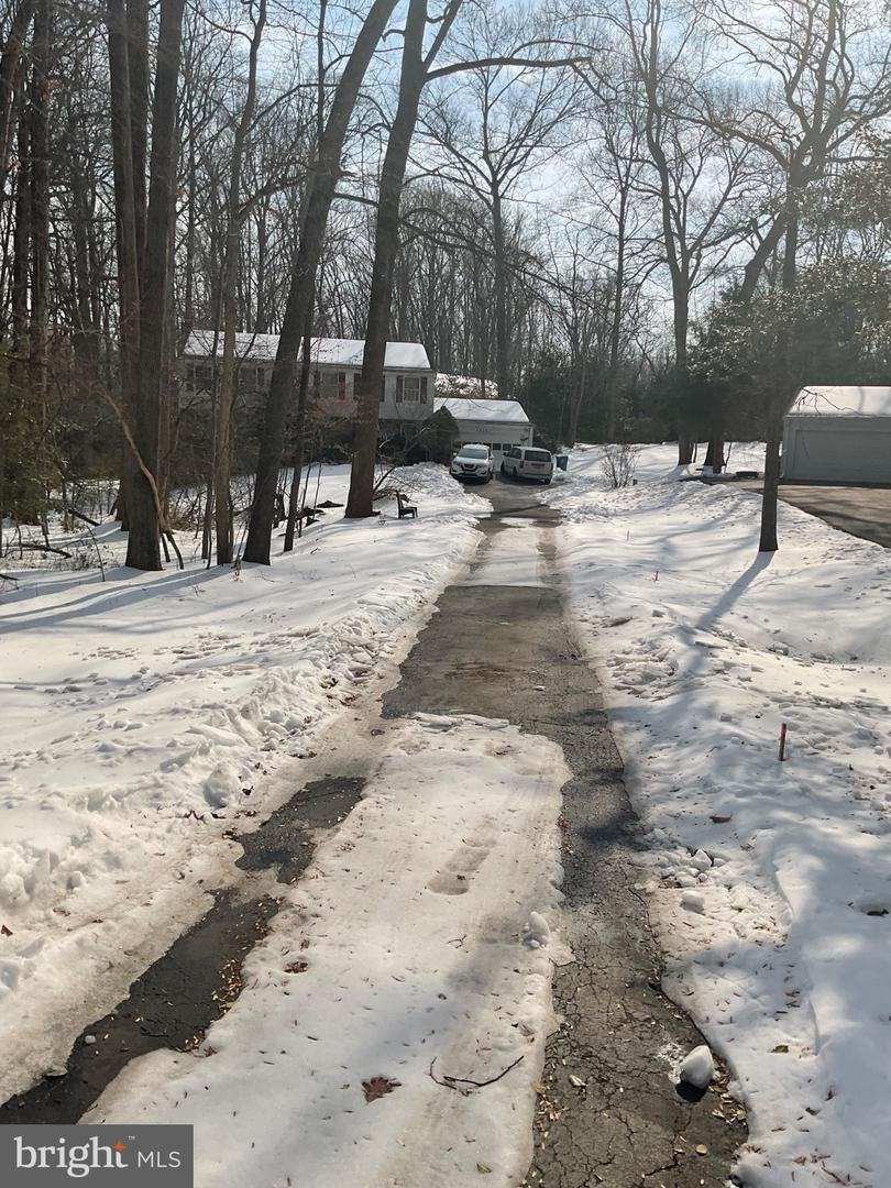 12321 FOLKSTONE DR, HERNDON, Virginia 20171, 5 Bedrooms Bedrooms, 8 Rooms Rooms,2 BathroomsBathrooms,Residential,For sale,12321 FOLKSTONE DR,VAFX2291056 MLS # VAFX2291056