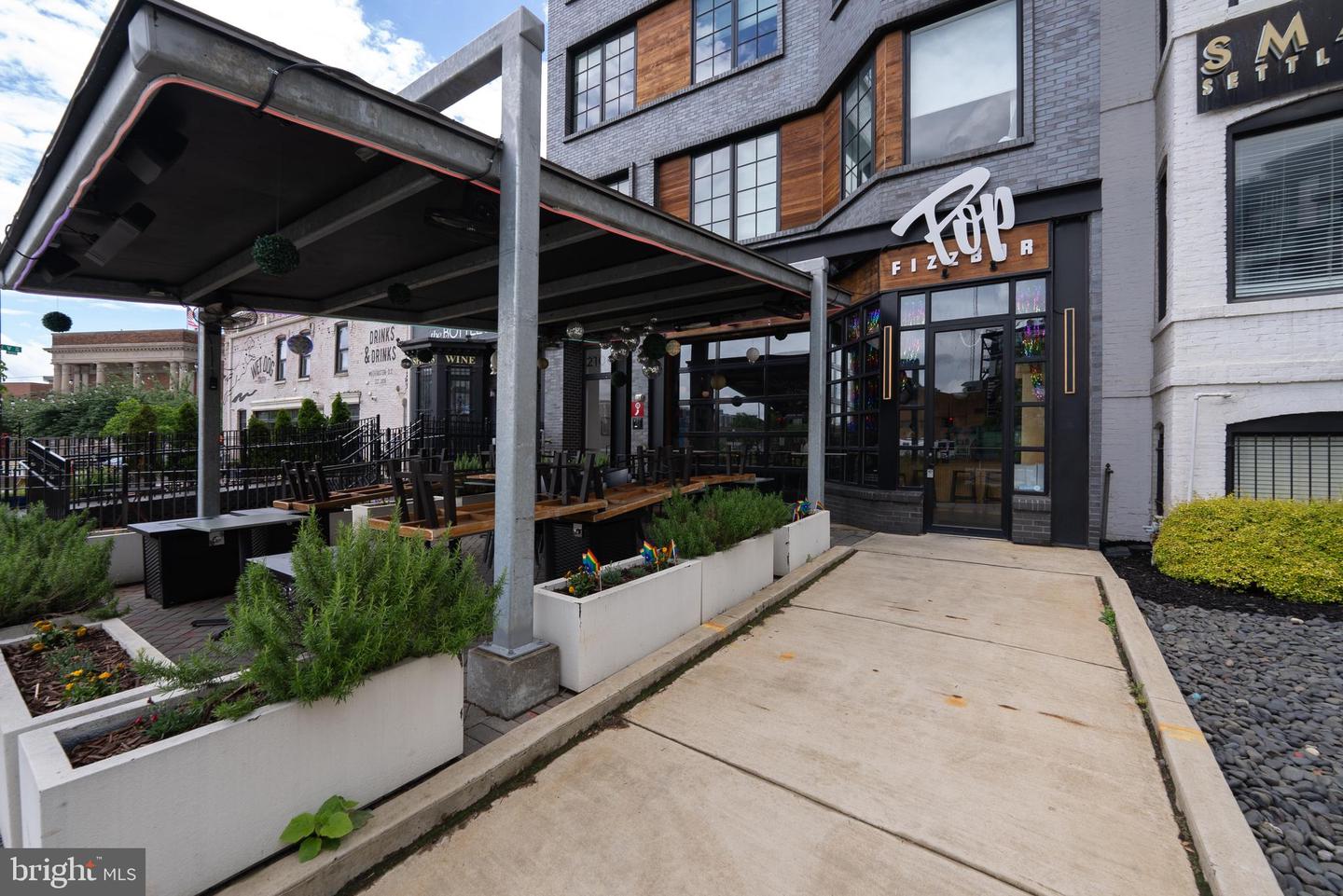 1308 CLIFTON ST NW #312, WASHINGTON, District Of Columbia 20009, 2 Bedrooms Bedrooms, 5 Rooms Rooms,1 BathroomBathrooms,Residential,For sale,1308 CLIFTON ST NW #312,DCDC2246210 MLS # DCDC2246210 1308 CLIFTON ST NW #312, WASHINGTON, District Of Columbia 20009, 2 Bedrooms Bedrooms, 5 Rooms Rooms,1 BathroomBathrooms,Residential,For sale,1308 CLIFTON ST NW #312,DCDC2246210 MLS # DCDC2246210