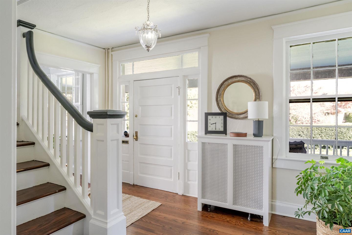 1826 WAYSIDE PL, CHARLOTTESVILLE, Virginia 22903, 4 Bedrooms Bedrooms, ,4 BathroomsBathrooms,Residential,For sale,1826 WAYSIDE PL,673270 MLS # 673270