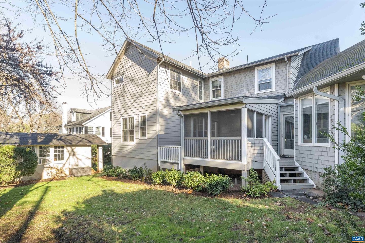 1826 WAYSIDE PL, CHARLOTTESVILLE, Virginia 22903, 4 Bedrooms Bedrooms, ,4 BathroomsBathrooms,Residential,For sale,1826 WAYSIDE PL,673270 MLS # 673270