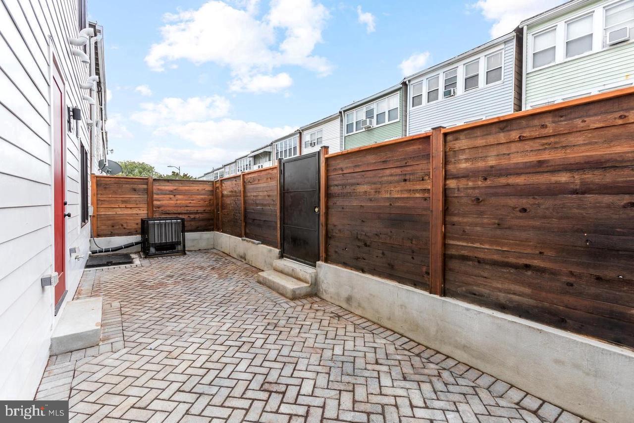 1420 STAPLES ST NE #1, WASHINGTON, District Of Columbia 20002, 2 Bedrooms Bedrooms, ,2 BathroomsBathrooms,Residential,For sale,1420 STAPLES ST NE #1,DCDC2246214 MLS # DCDC2246214