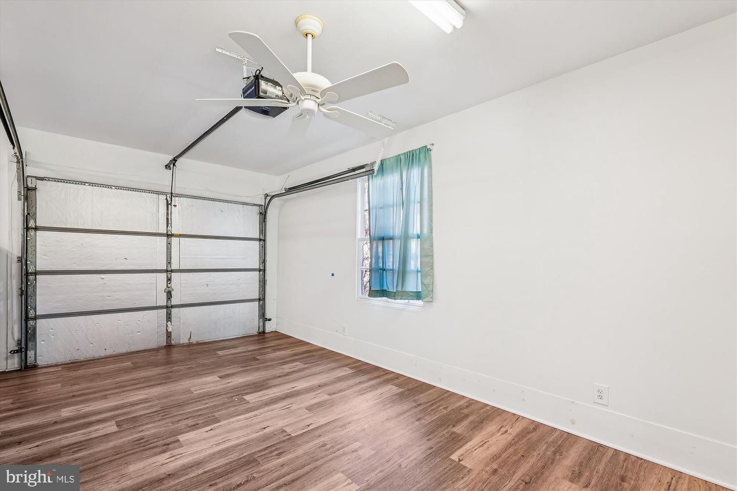 104 PERSHING AVE NW, LEESBURG, Virginia 20176, 3 Bedrooms Bedrooms, 11 Rooms Rooms,2 BathroomsBathrooms,Residential,For sale,104 PERSHING AVE NW,VALO2115902 MLS # VALO2115902