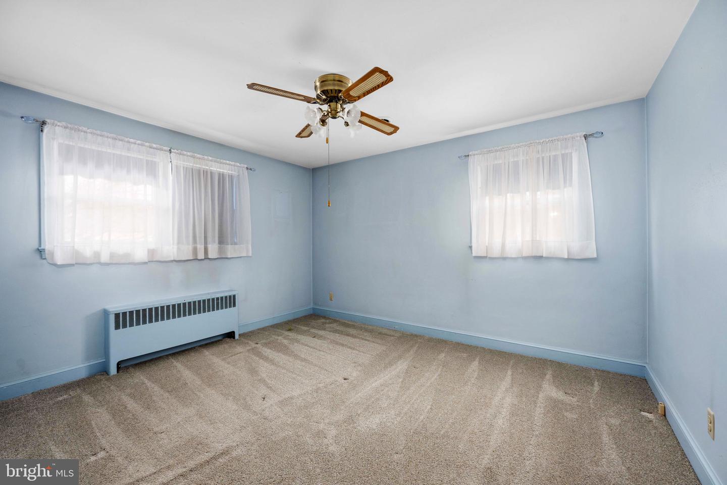 23 WAKEFIELD AVE, FREDERICKSBURG, Virginia 22405, 3 Bedrooms Bedrooms, ,1 BathroomBathrooms,Residential,For sale,23 WAKEFIELD AVE,VAST2046166 MLS # VAST2046166