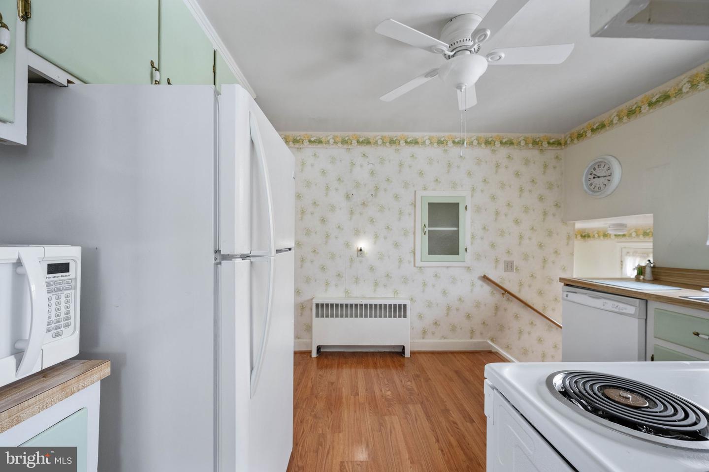 23 WAKEFIELD AVE, FREDERICKSBURG, Virginia 22405, 3 Bedrooms Bedrooms, ,1 BathroomBathrooms,Residential,For sale,23 WAKEFIELD AVE,VAST2046166 MLS # VAST2046166