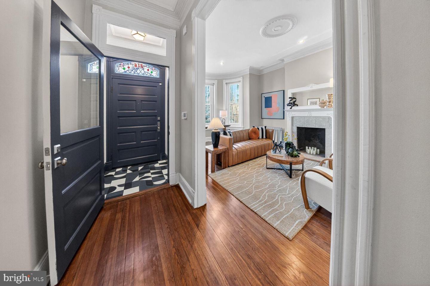 216 N ST NW, WASHINGTON, District Of Columbia 20001, 3 Bedrooms Bedrooms, 6 Rooms Rooms,2 BathroomsBathrooms,Residential,For sale,216 N ST NW,DCDC2246236 MLS # DCDC2246236