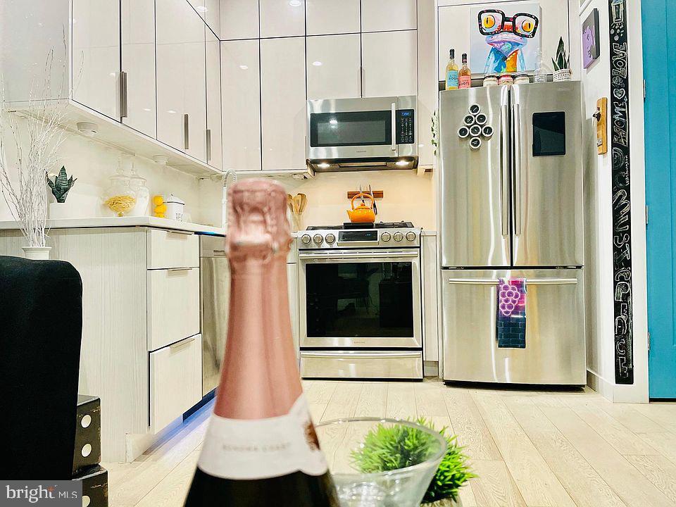 3527 14TH ST NW #2, WASHINGTON, District Of Columbia 20010, 1 Bedroom Bedrooms, ,1 BathroomBathrooms,Residential,For sale,3527 14TH ST NW #2,DCDC2246238 MLS # DCDC2246238