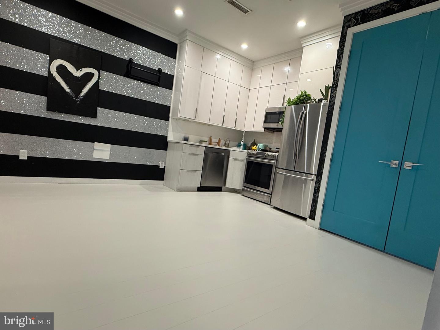 3527 14TH ST NW #2, WASHINGTON, District Of Columbia 20010, 1 Bedroom Bedrooms, ,1 BathroomBathrooms,Residential,For sale,3527 14TH ST NW #2,DCDC2246238 MLS # DCDC2246238