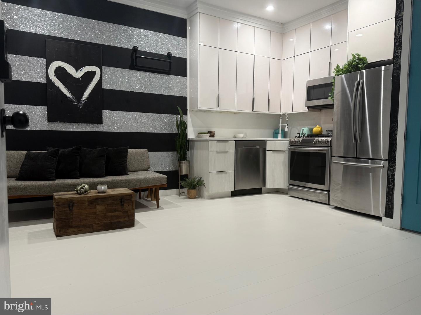 3527 14TH ST NW #2, WASHINGTON, District Of Columbia 20010, 1 Bedroom Bedrooms, ,1 BathroomBathrooms,Residential,For sale,3527 14TH ST NW #2,DCDC2246238 MLS # DCDC2246238