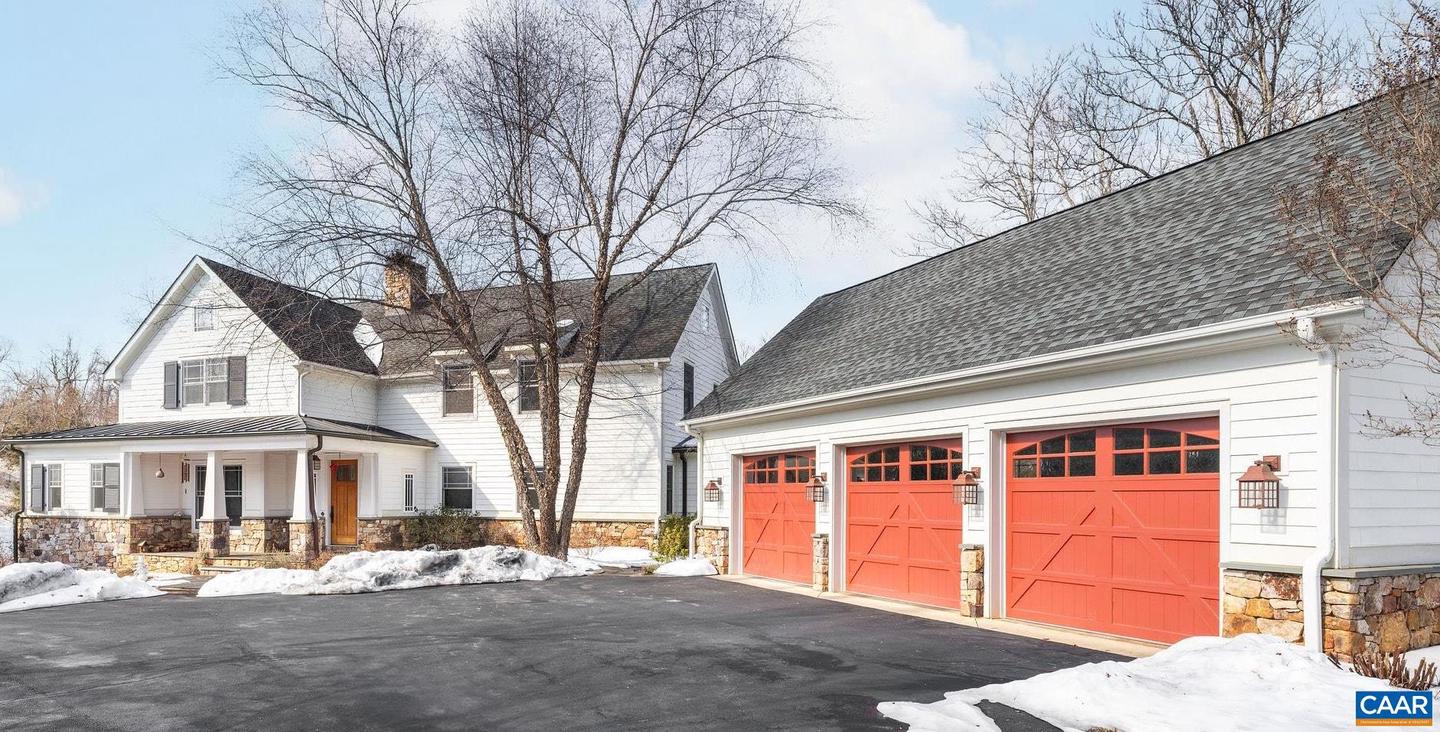 3135 ROCKS FARM CT, CHARLOTTESVILLE, Virginia 22903, 5 Bedrooms Bedrooms, ,4 BathroomsBathrooms,Residential,For sale,3135 ROCKS FARM CT,673280 MLS # 673280