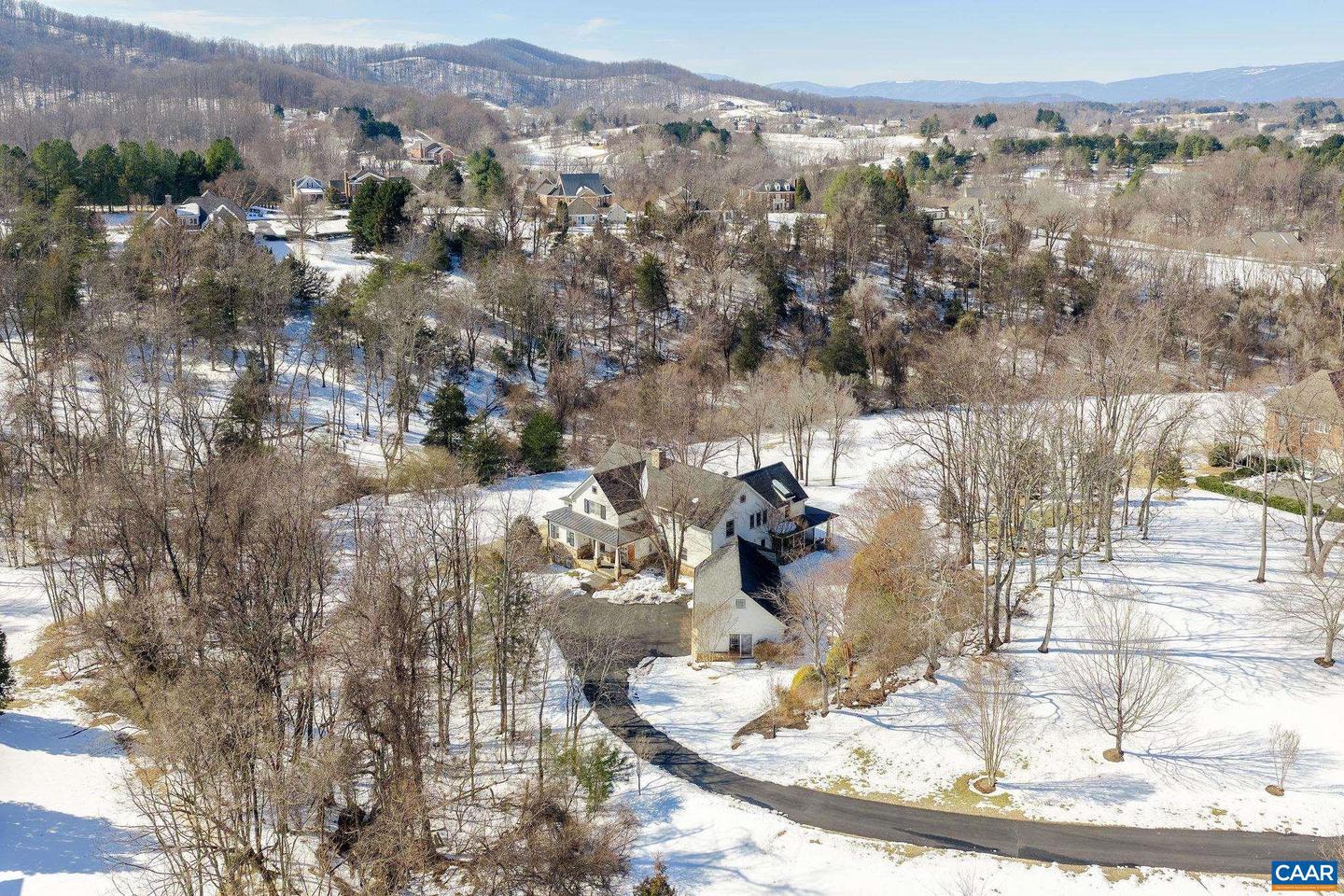 3135 ROCKS FARM CT, CHARLOTTESVILLE, Virginia 22903, 5 Bedrooms Bedrooms, ,4 BathroomsBathrooms,Residential,For sale,3135 ROCKS FARM CT,673280 MLS # 673280