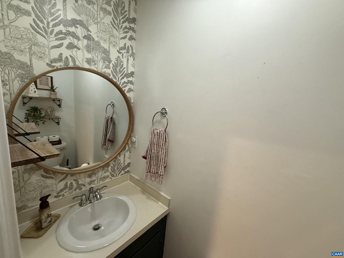 1241 CHATHAM RDG, CHARLOTTESVILLE, Virginia 22901, 2 Bedrooms Bedrooms, ,2 BathroomsBathrooms,Residential,For sale,1241 CHATHAM RDG,673281 MLS # 673281