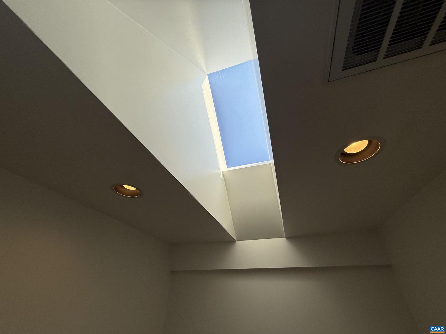 1241 CHATHAM RDG, CHARLOTTESVILLE, Virginia 22901, 2 Bedrooms Bedrooms, ,2 BathroomsBathrooms,Residential,For sale,1241 CHATHAM RDG,673281 MLS # 673281