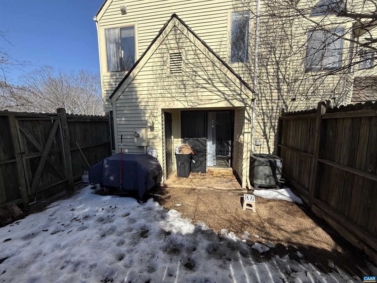 1241 CHATHAM RDG, CHARLOTTESVILLE, Virginia 22901, 2 Bedrooms Bedrooms, ,2 BathroomsBathrooms,Residential,For sale,1241 CHATHAM RDG,673281 MLS # 673281