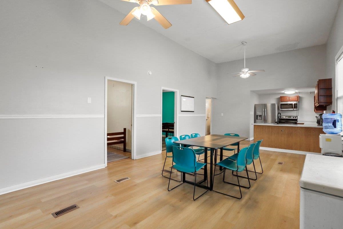 6043 BROAD ST, MOUNT JACKSON, Virginia 22842, ,Commercial,6043 BROAD ST,673285 MLS # 673285